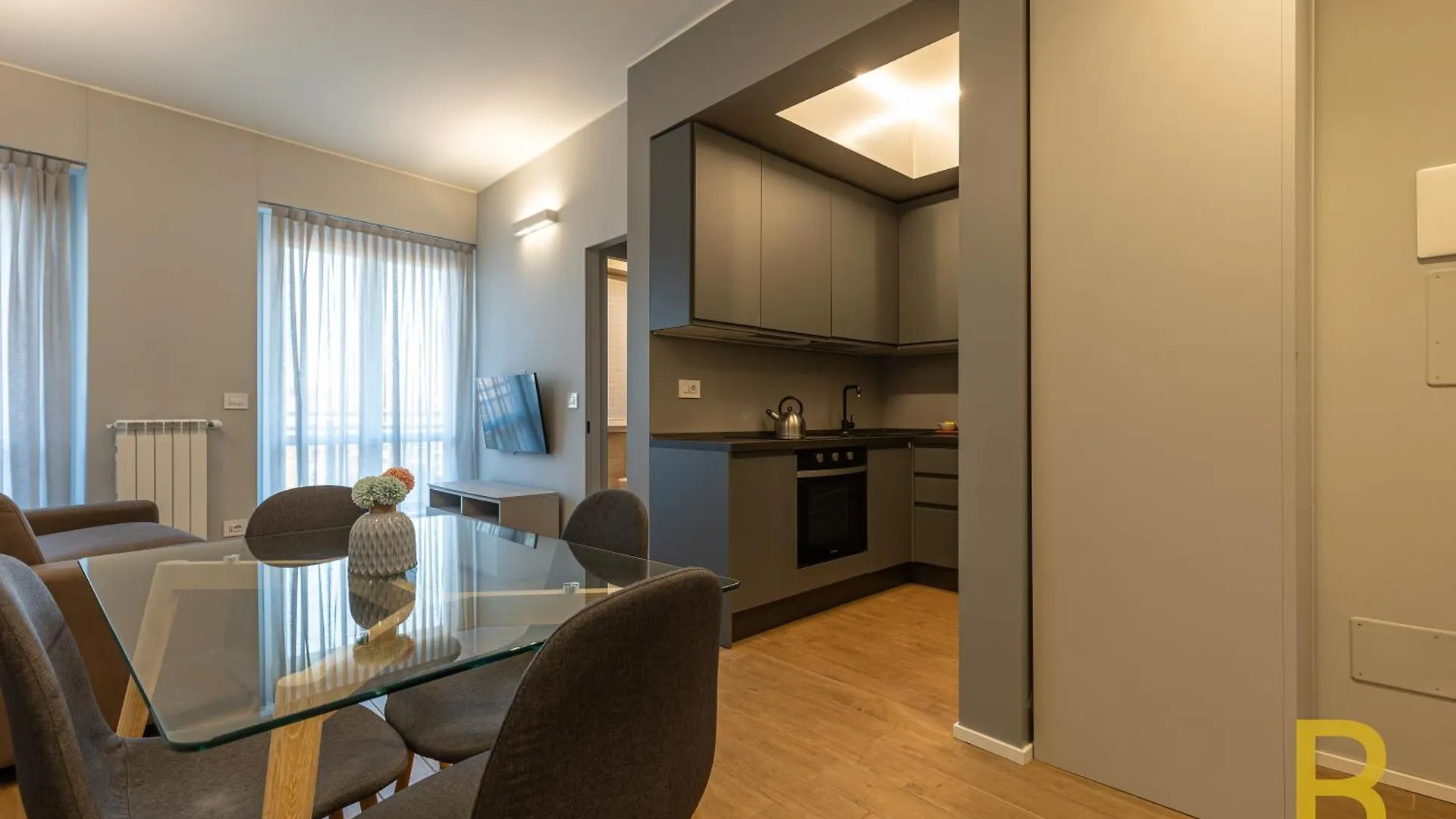 Beplace Apartments In Primaticcio Milano