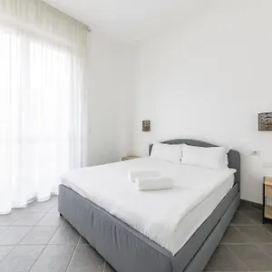 Appartamento Garibaldi 59, Milano