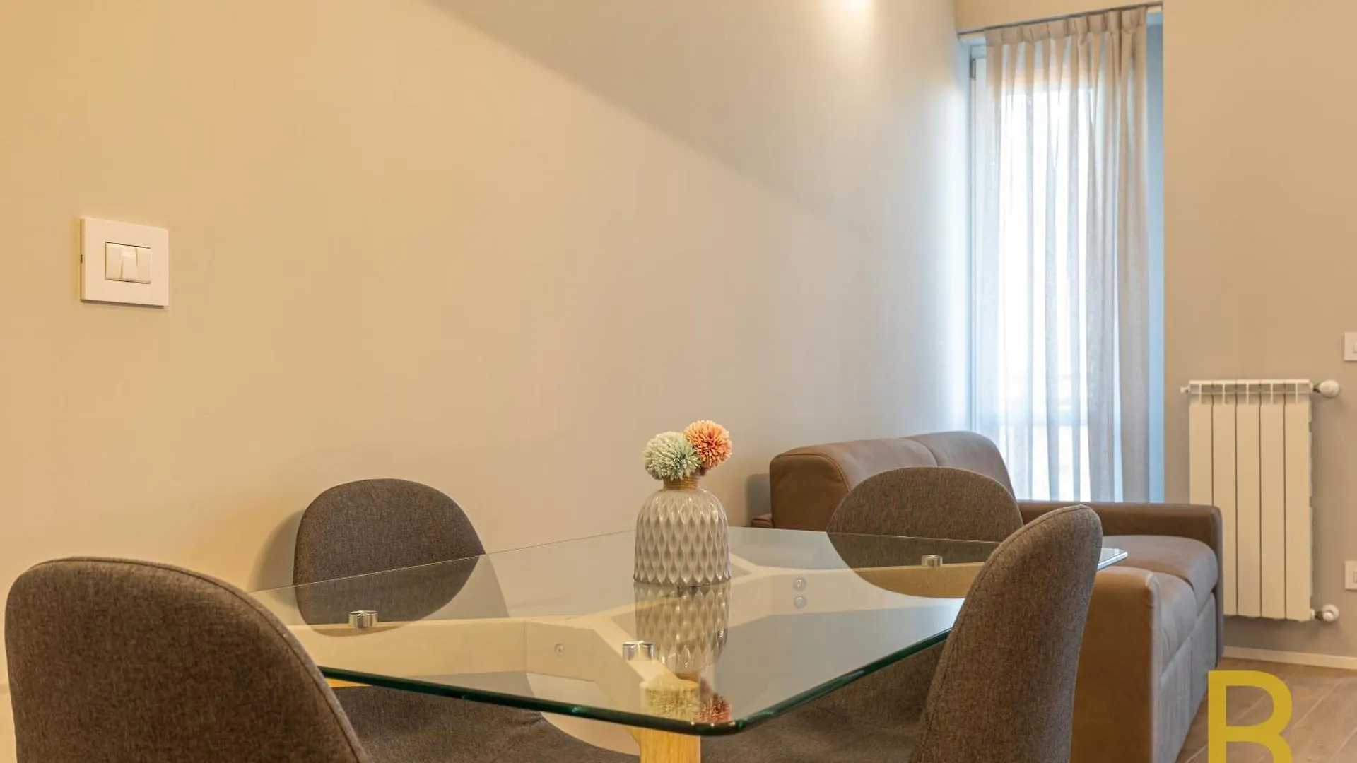 Beplace Apartments In Primaticcio Milan